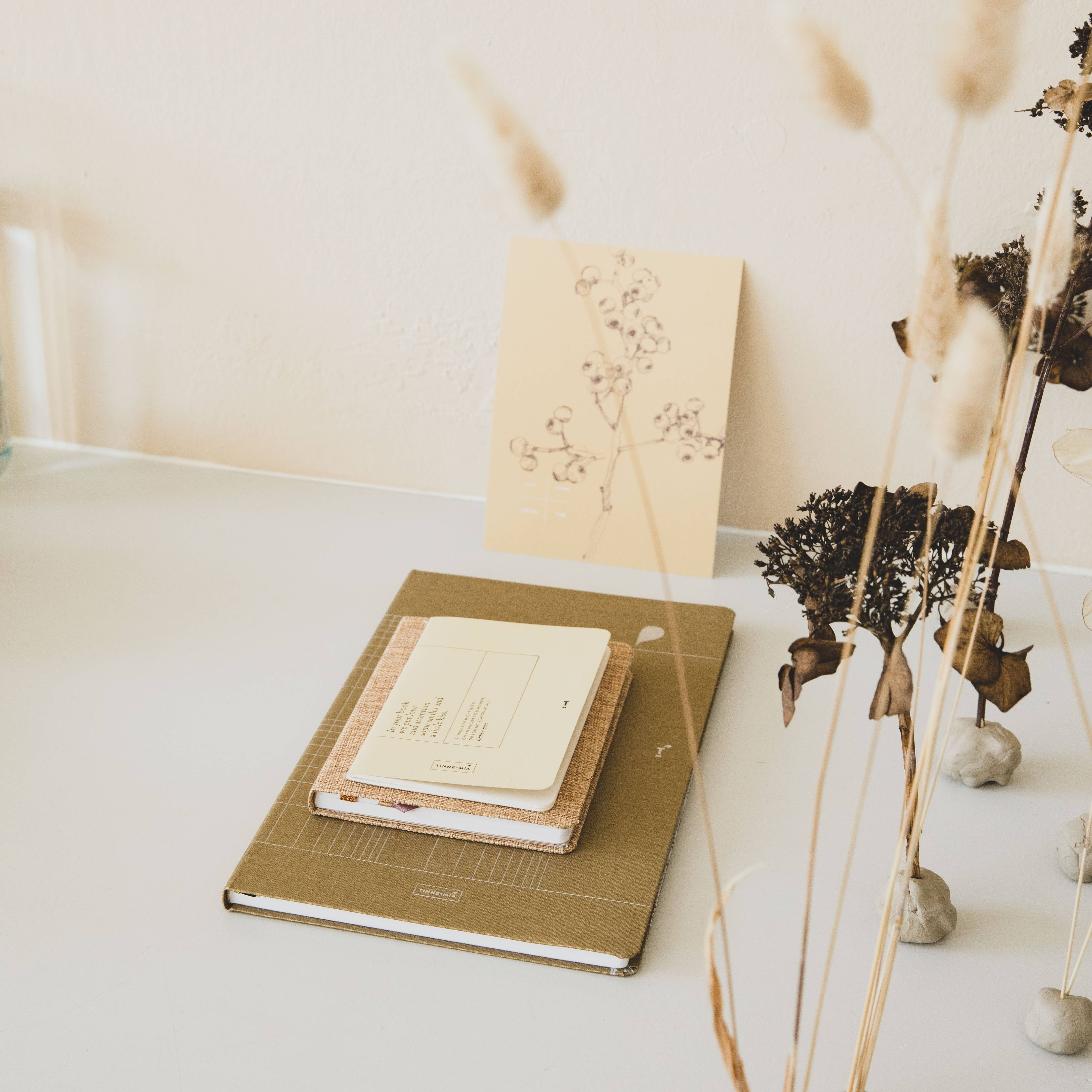 Linen notebook A4 - Linen -  Hazel - Image 3