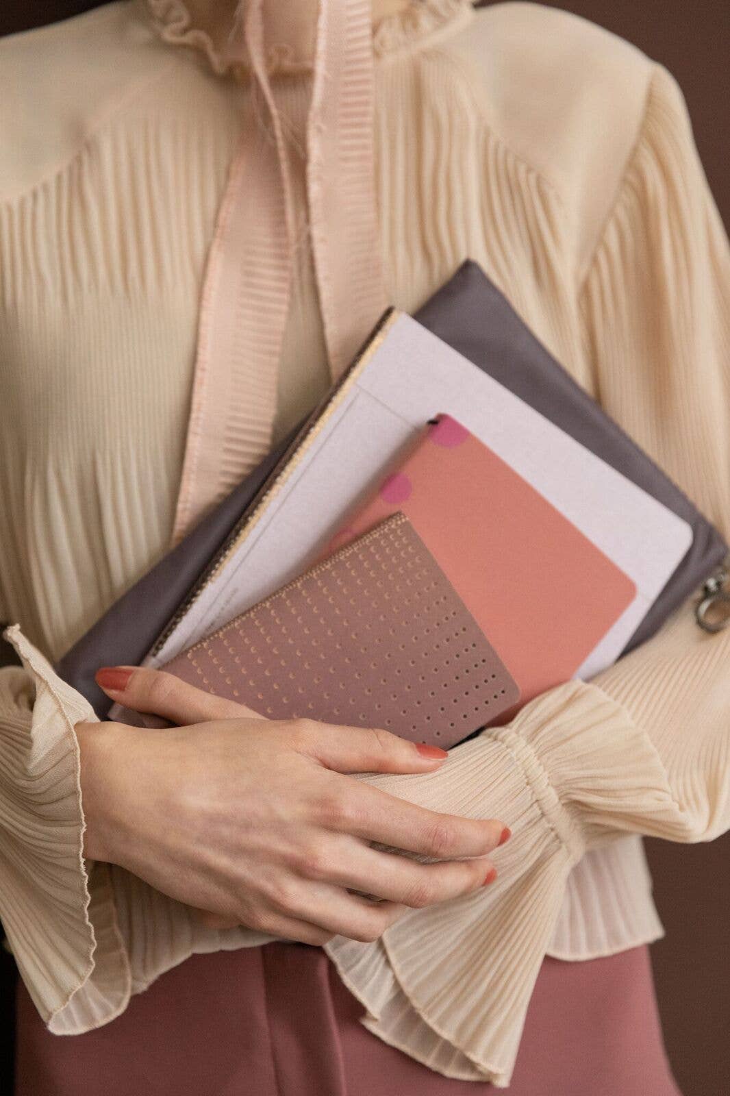 Linen notebook B5 - Pale Rose - Image 4