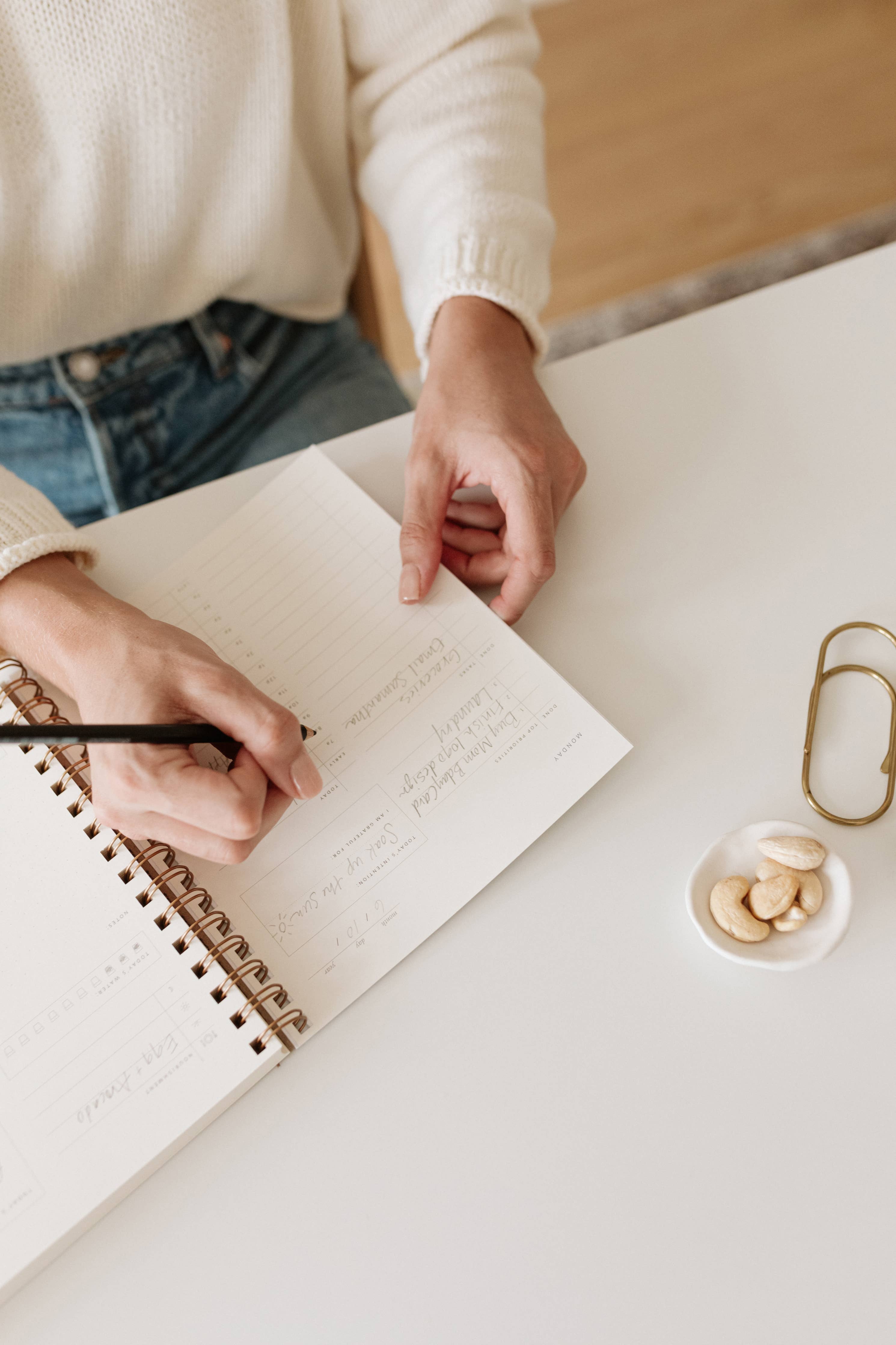 Ramona & Ruth | Quarterly Overview Planner - Image 3